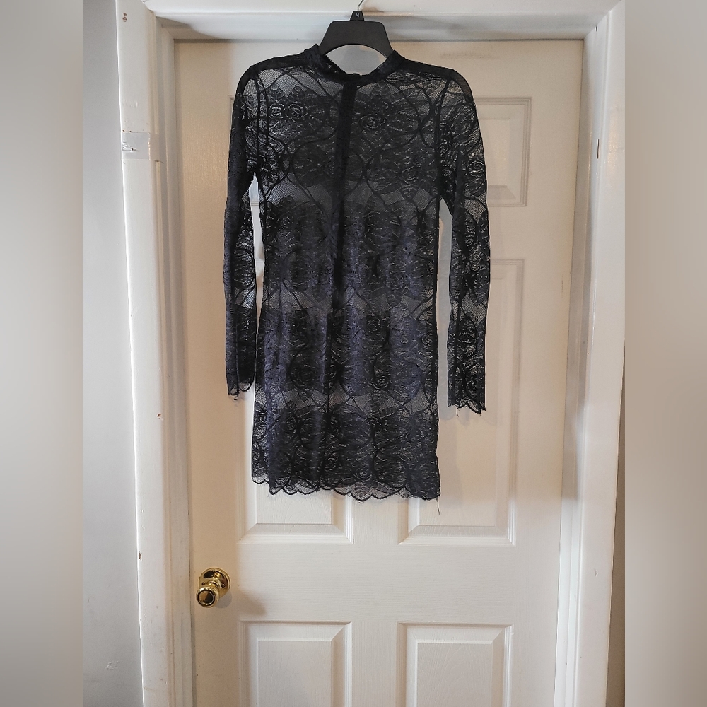 Lace sheer dressblack